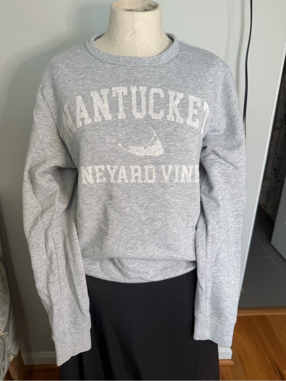 Vineyard Vines Gray Nantucket Logo Crewneck Sweatshirt